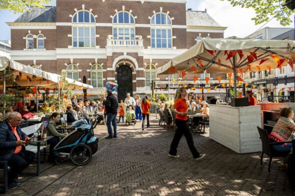 Raadhuisplein