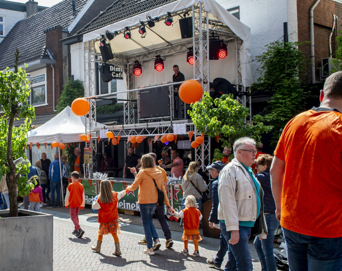 Dimi’s Oranjefeest